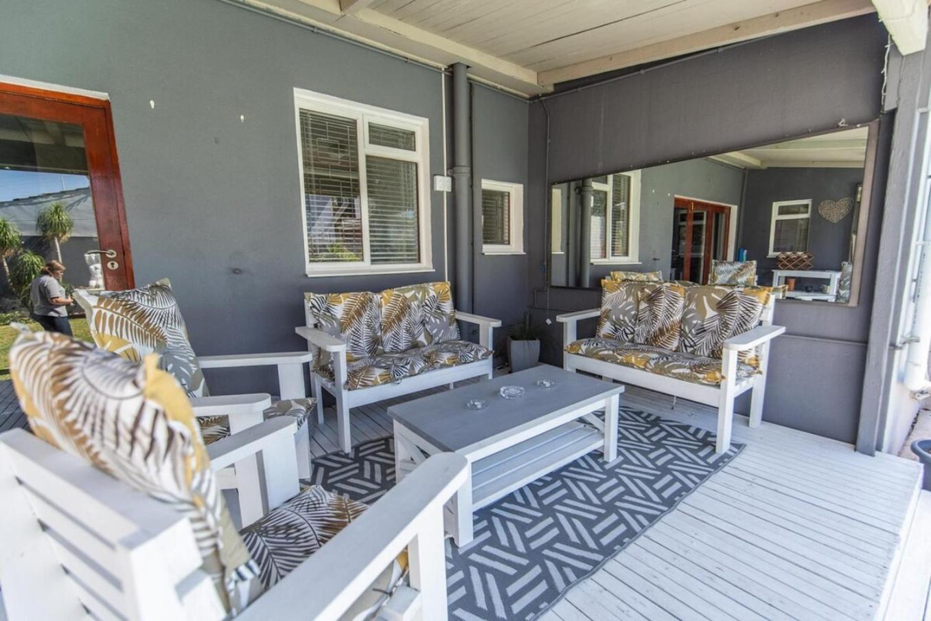 Luxury Living On Westview Villa Port Elizabeth Exteriör bild